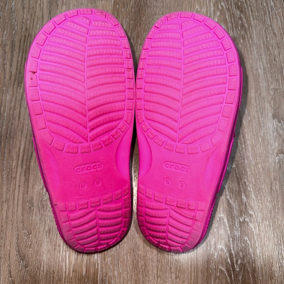 COPY - Pink Crocs Sandals - Picture 3 of 8